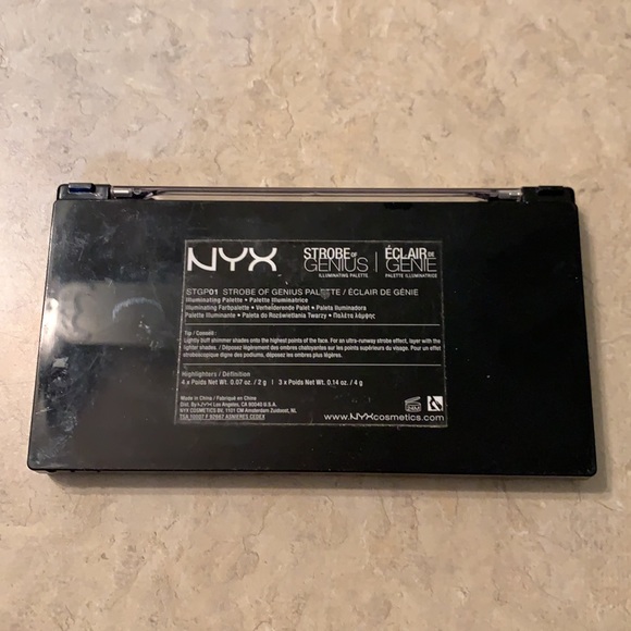 NYX Strobe of Genius Highlight Palette - 50% off - Picture 11 of 11